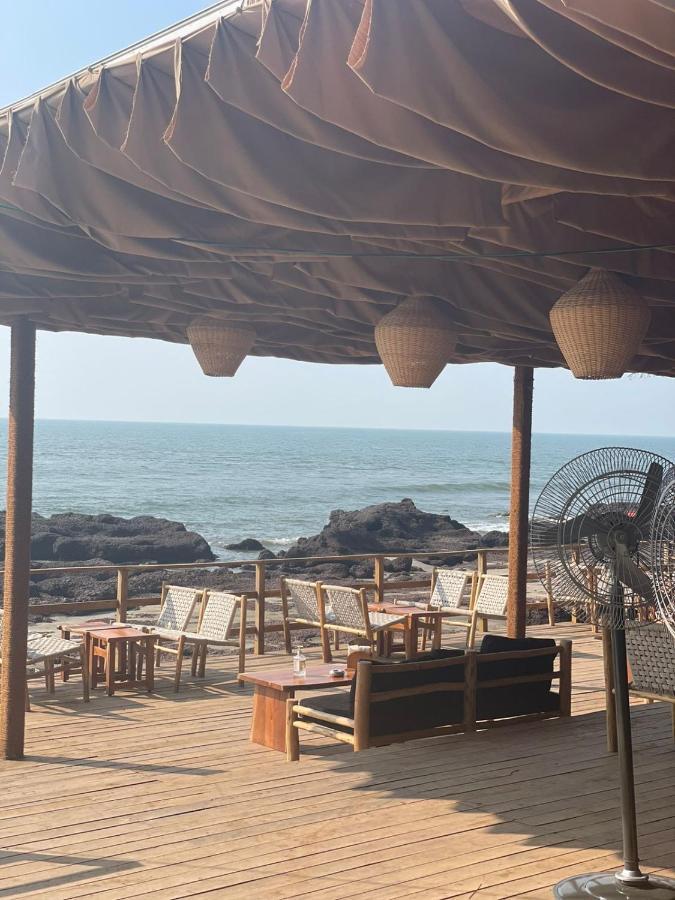 Ukiyo Beach Resort Mandrem Exterior photo