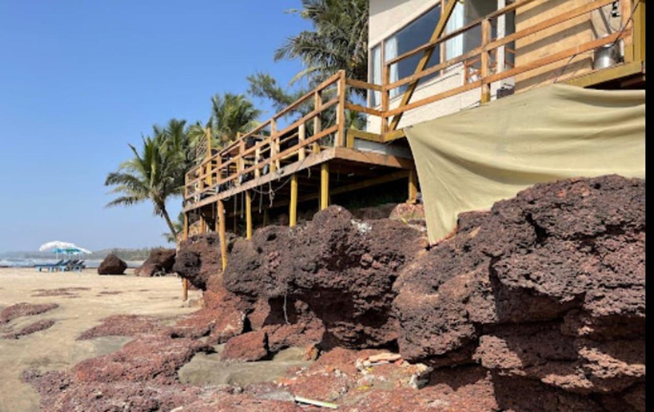 Ukiyo Beach Resort Mandrem Exterior photo