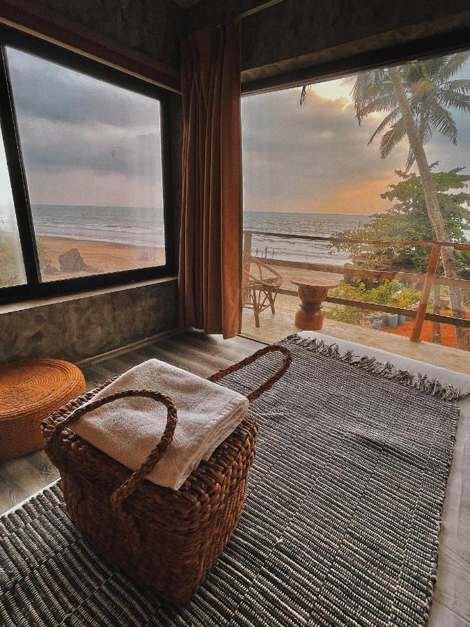 Ukiyo Beach Resort Mandrem Exterior photo